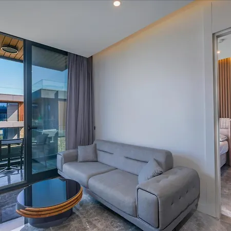 מלון Bodrum Ada Suites Beach Hotel מוגלה