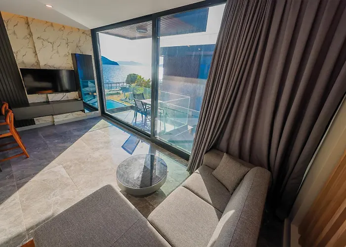 Bodrum Ada Turgutreis ムーラ