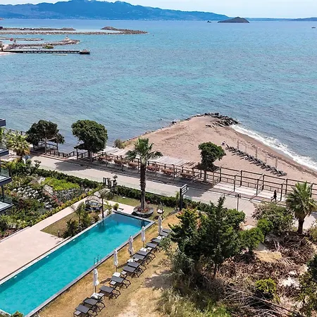 Bodrum Ada Suites Beach Hotel *